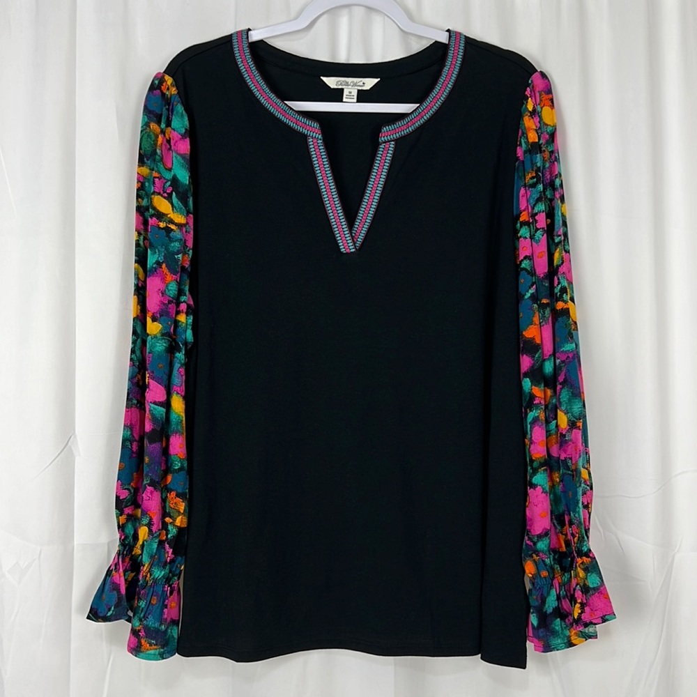 The Pioneer Woman 1X Long Multi Color Sleeve Top